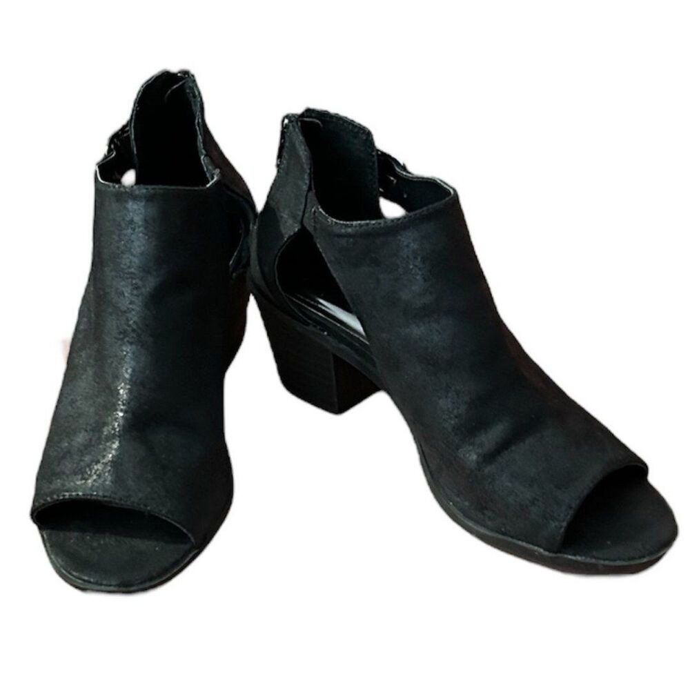 Carlos by Carlos Santana Della Gray Open Toe Silver Buckle Ankle Bootie Size 6.5
